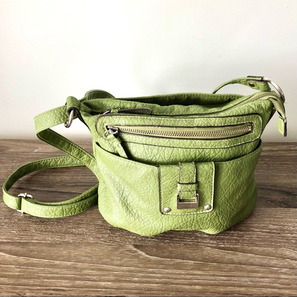💜 3/$30 Olive Green Crossbody Bag - Picture 2 of 12